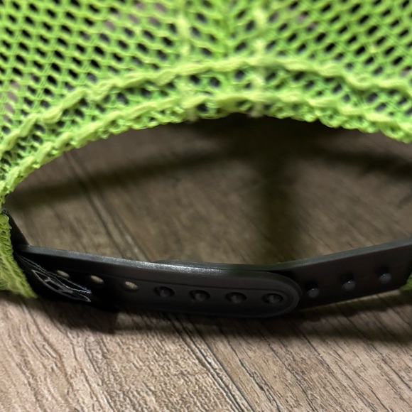 Ariat Jim Cap, snap back, canvas,mesh 6 vent panel, Embroidered logo - Picture 4 of 10